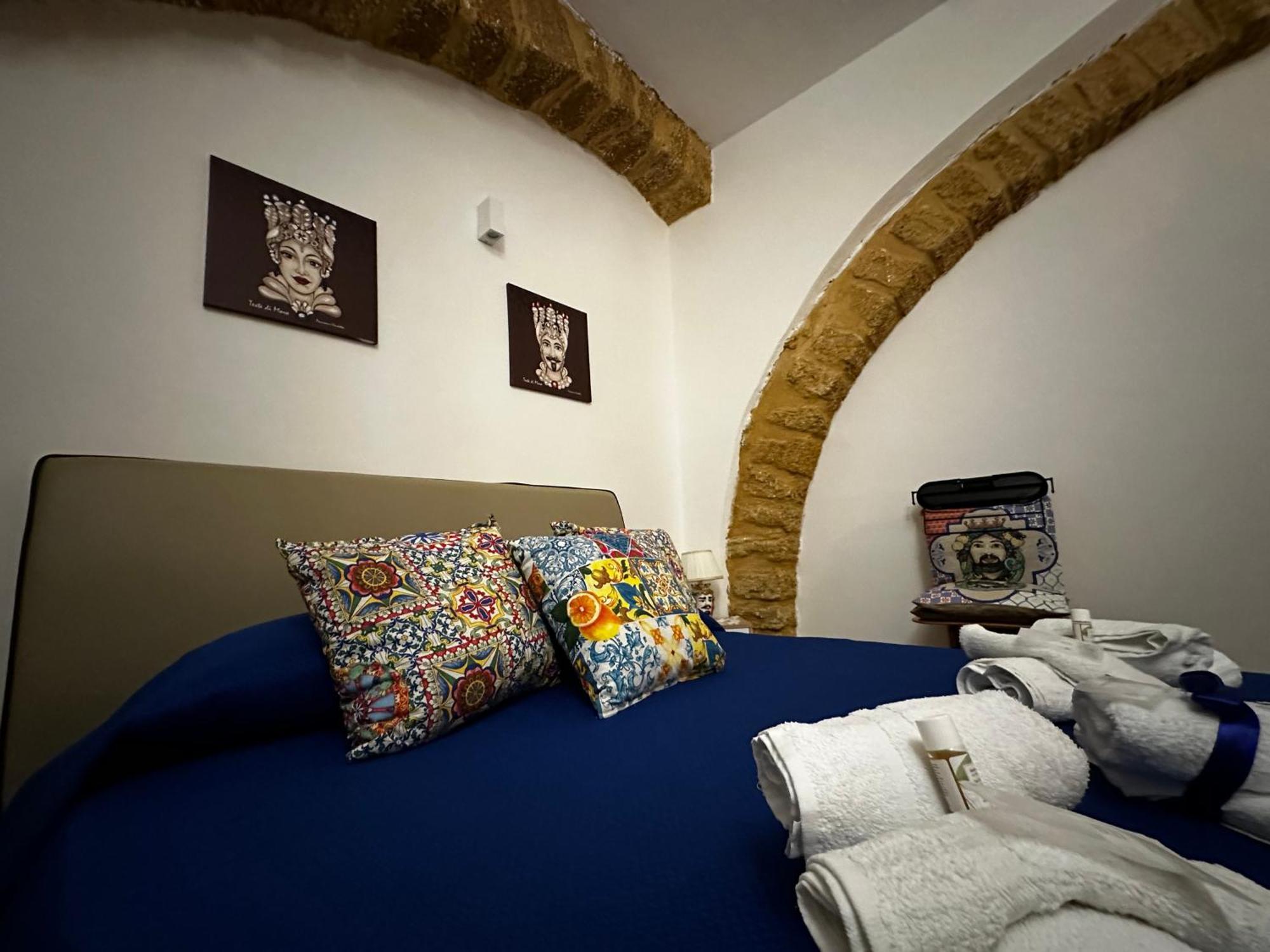 O Munti Rooms Agrigento Eksteriør billede